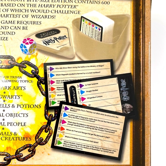 Harry Potter Trivial Pursuit Ages 8+ Harry Potter Trivia Over 600 Questions - Picture 8 of 8